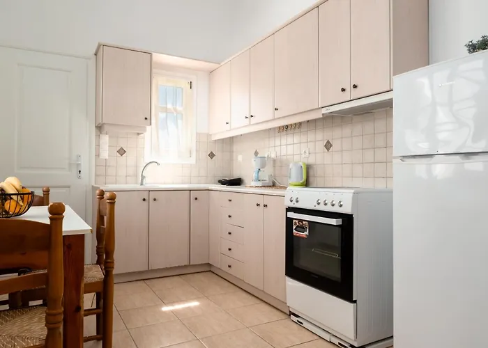 Aparthotel Afroditi 3*